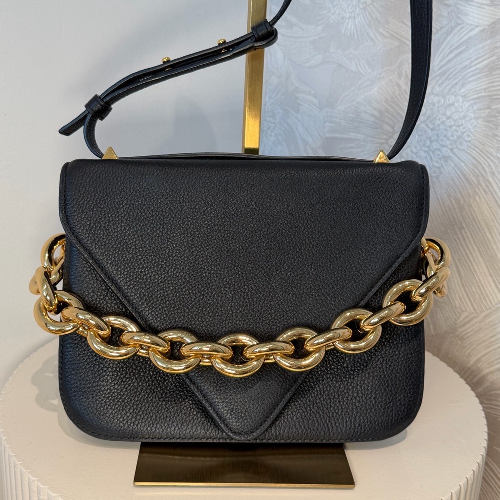 Bottega Veneta Mount Chain Bag Black